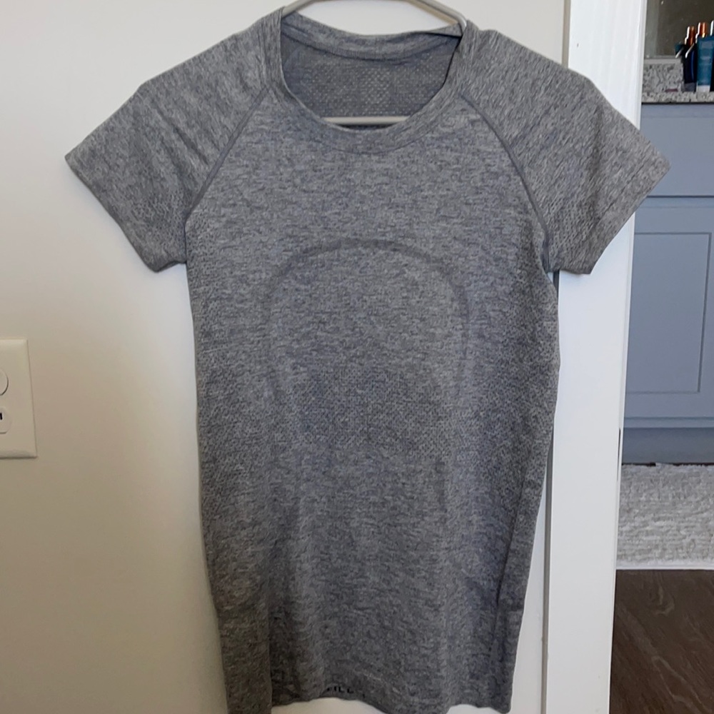 lululemon swiftly tech short sleeve
